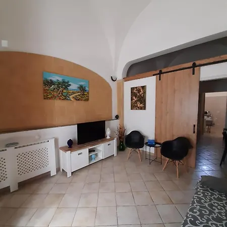 Apartment La Dimora Del Pumo