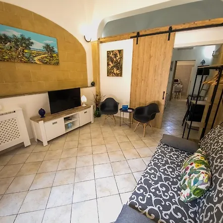 Apartment La Dimora Del Pumo *